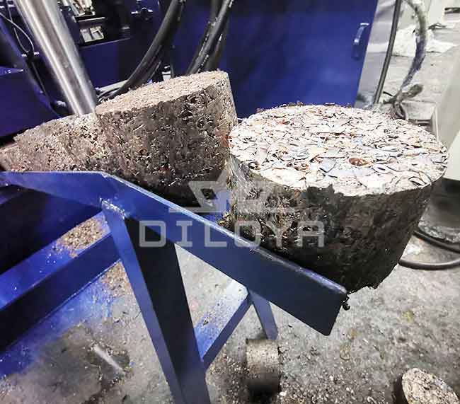 Scrap Metal Chip Briquetting Press Machi...